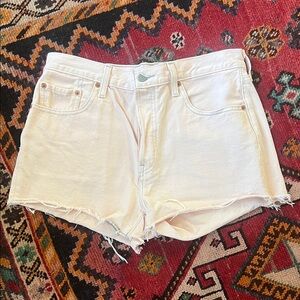 Women's Cream Denim Shorts 501